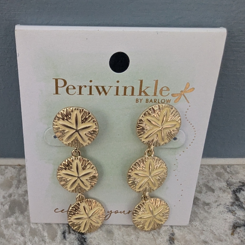 Periwinkle by Barlow Starfish Gold Earrings NWT